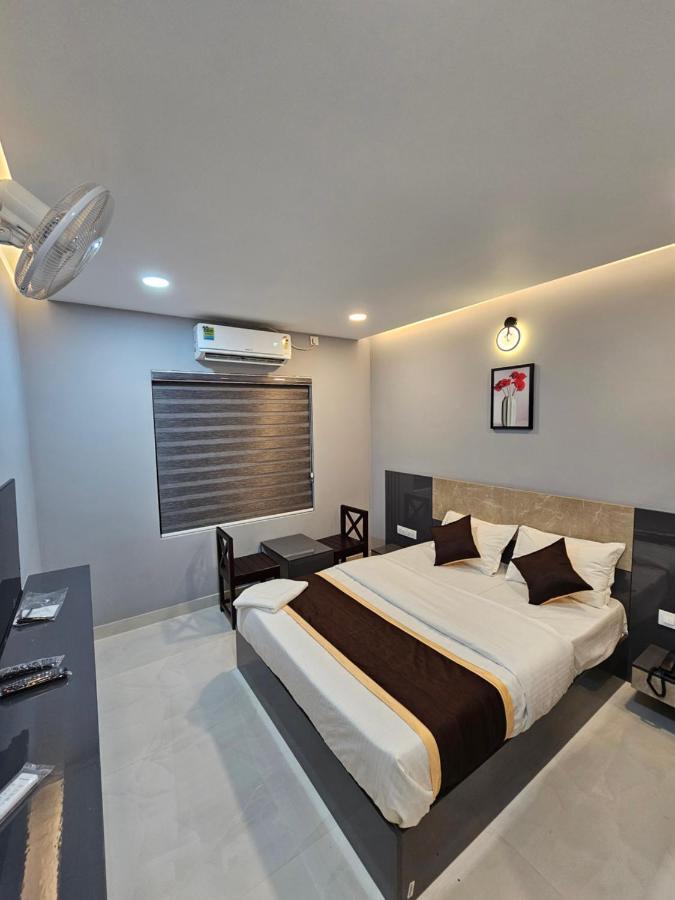 Thaal Residency Cheruvathur-Hala Groups Nīleshwar Kültér fotó