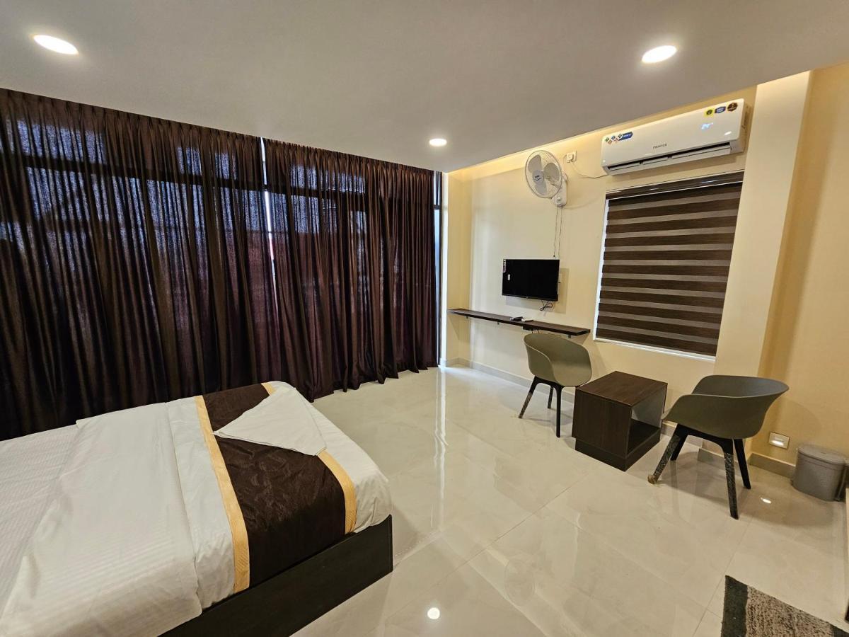 Thaal Residency Cheruvathur-Hala Groups Nīleshwar Kültér fotó