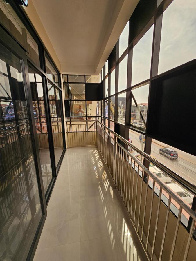 Thaal Residency Cheruvathur-Hala Groups Nīleshwar Kültér fotó