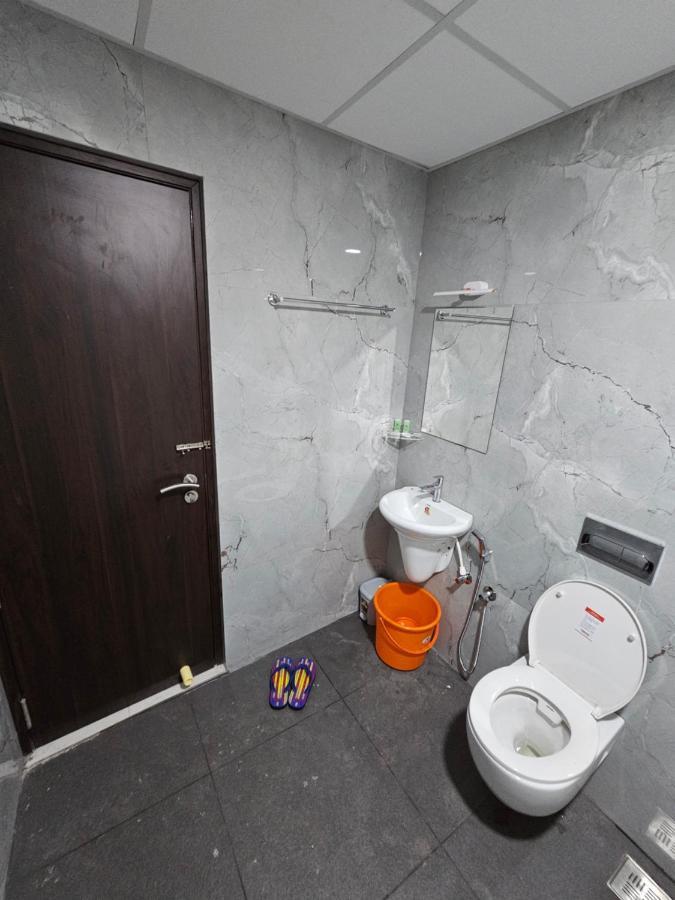 Thaal Residency Cheruvathur-Hala Groups Nīleshwar Kültér fotó